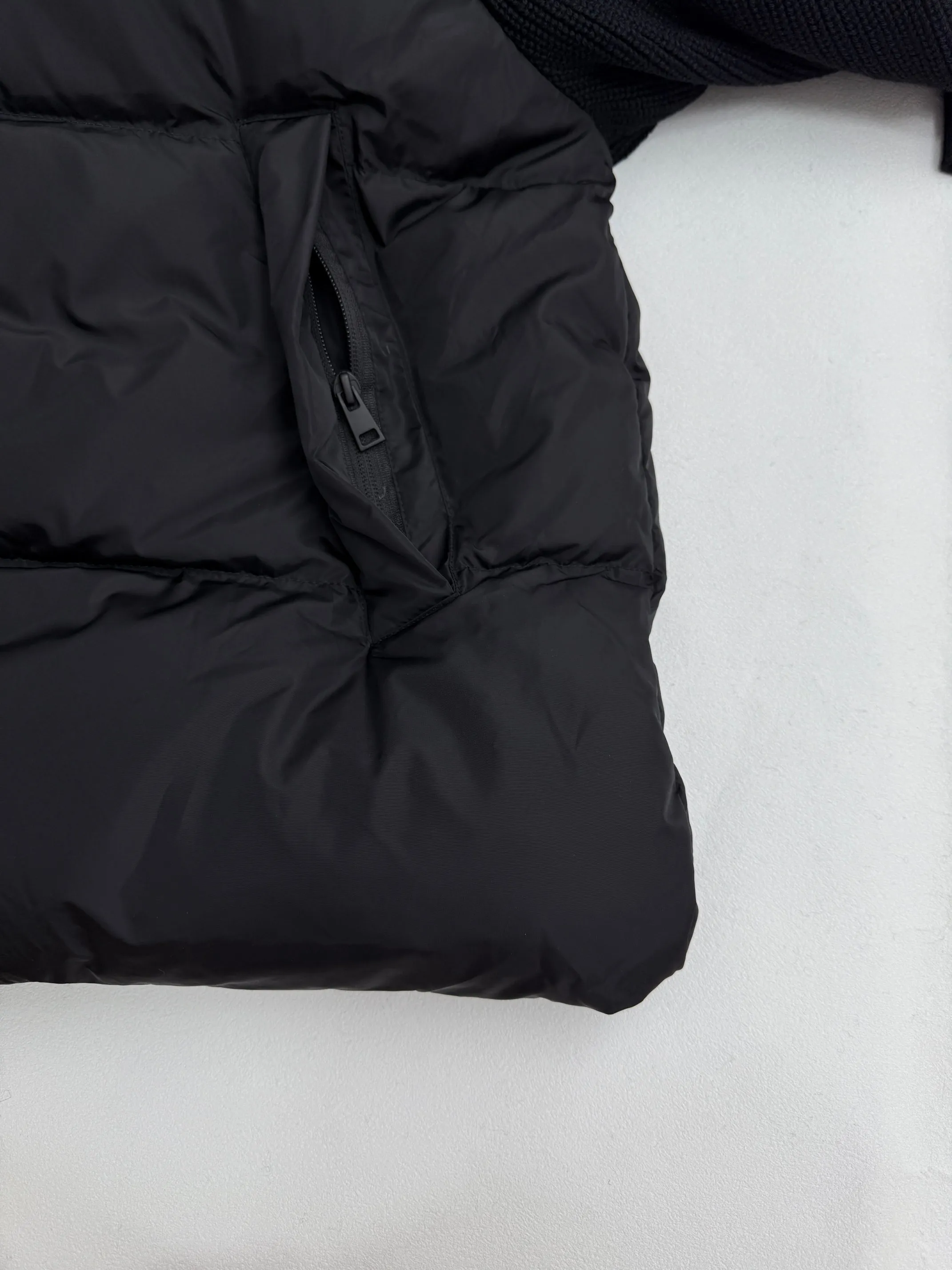 P930 Canada Goose HyBridge black label woolen patchwork down jacket S/M/L/XL
